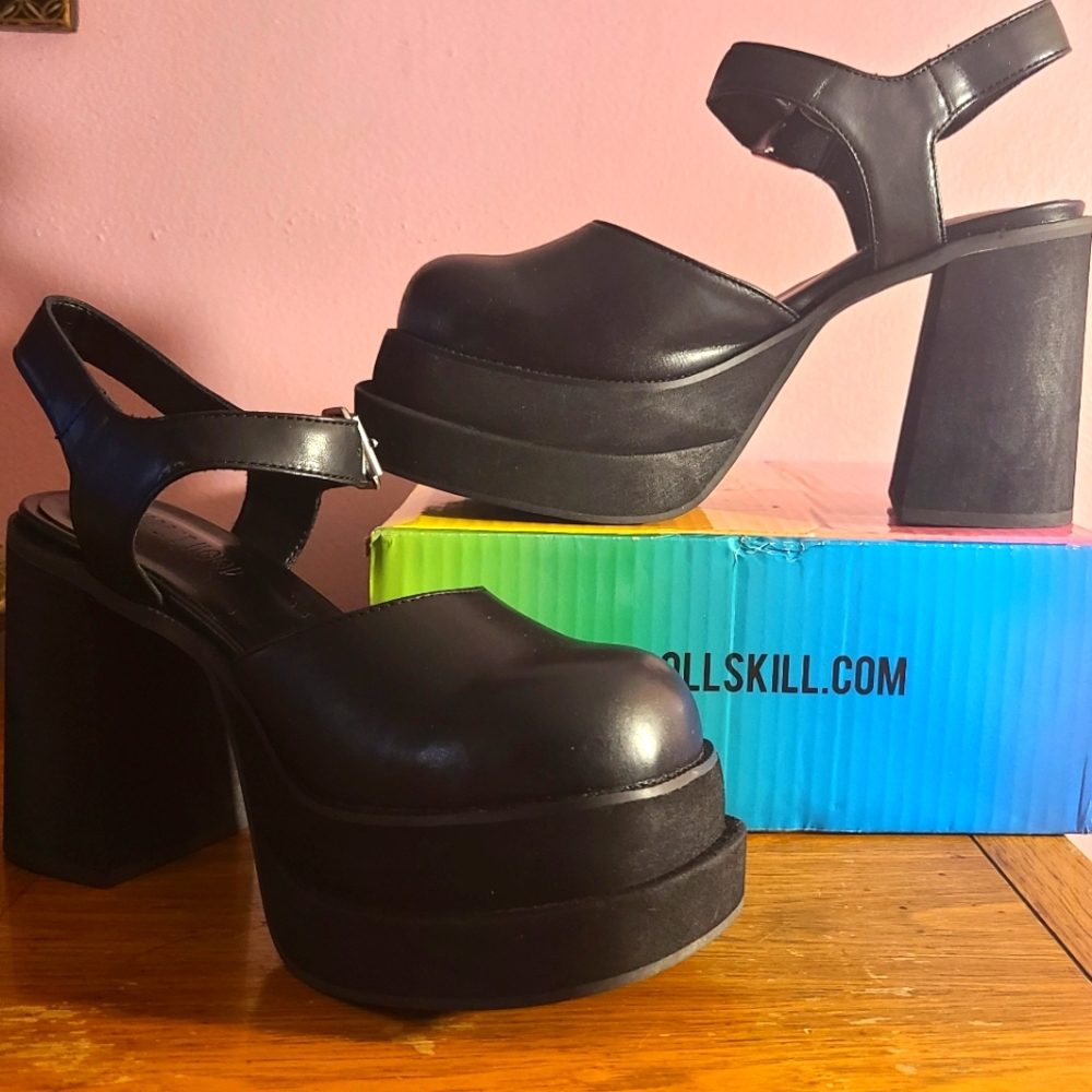 Shoes